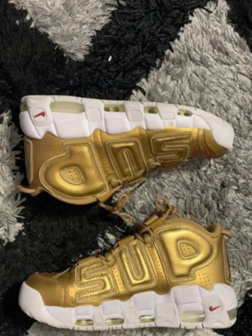 Nike Air More Uptempo x Supreme Metallic Gold 2017 902290-700 Size 8.5